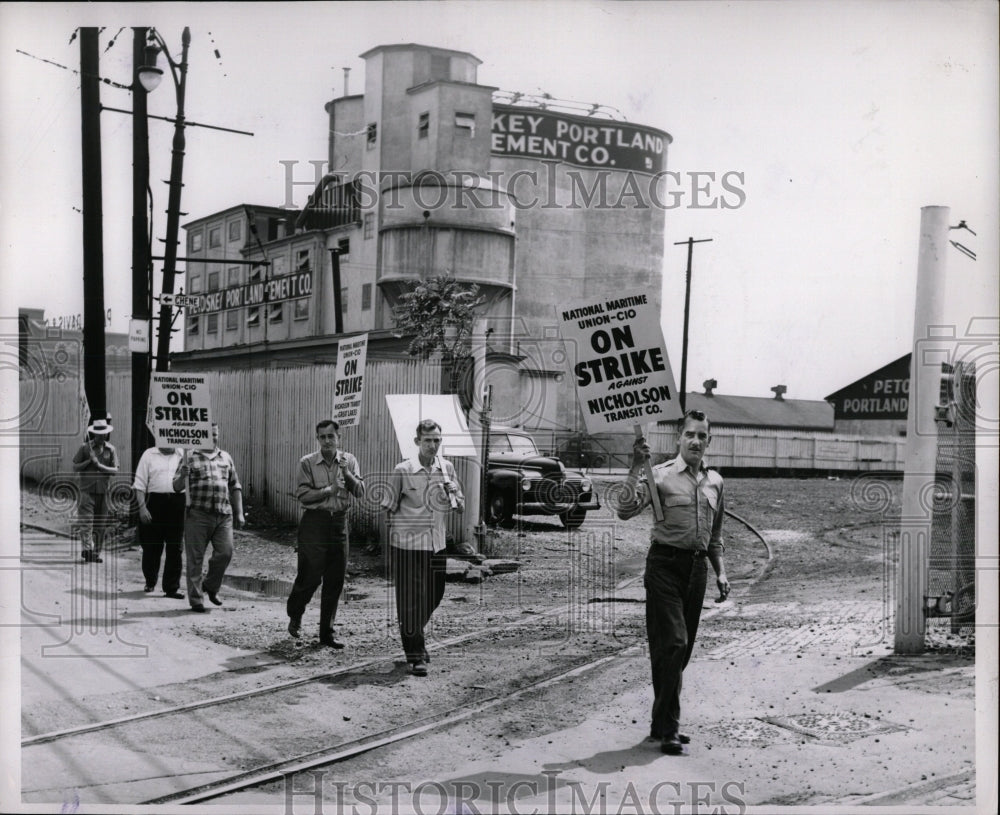 1953 Press Photo Great Lakes picket Nicholson Trans Co. - RRW88051 - Historic Images