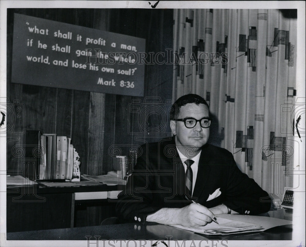 1966 Press Photo Paul H Johnson Builder Chicago - RRW88183 - Historic Images