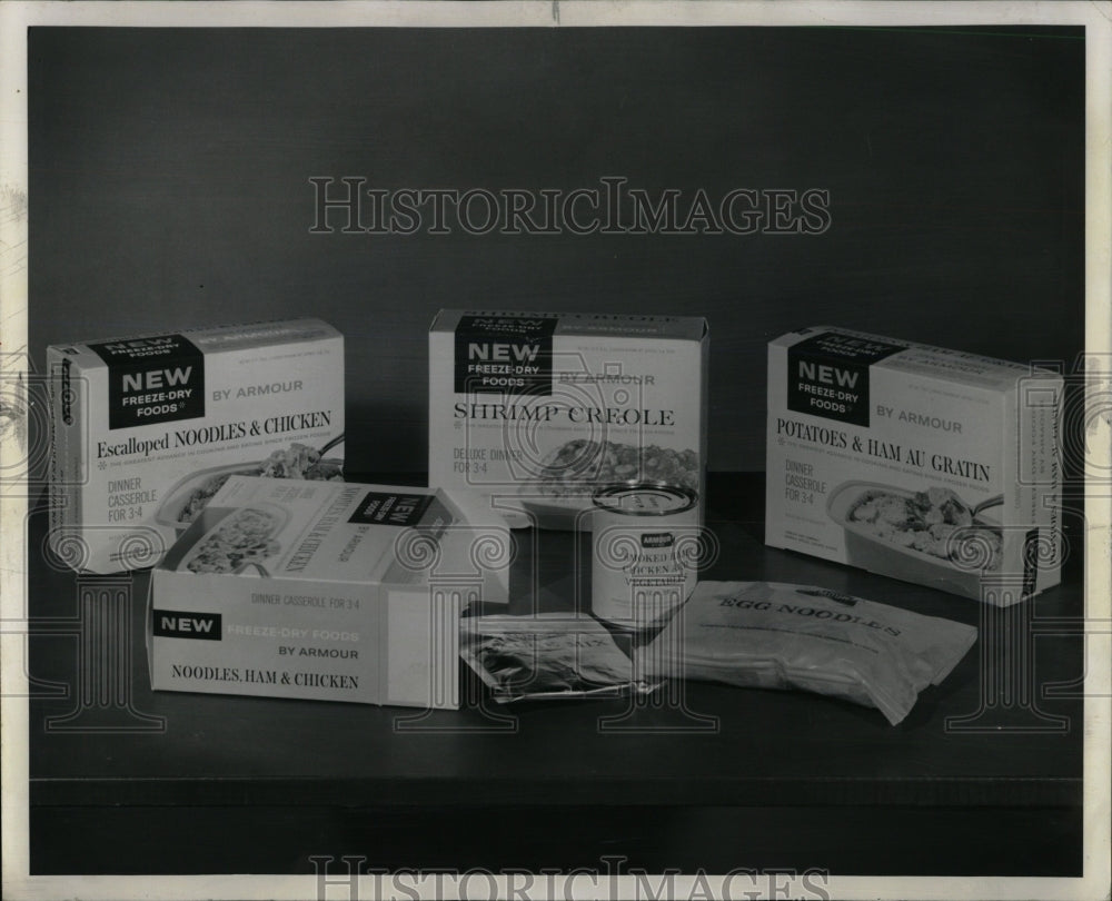 1982 Press Photo World War II C Rations casserole - RRW88299 - Historic Images