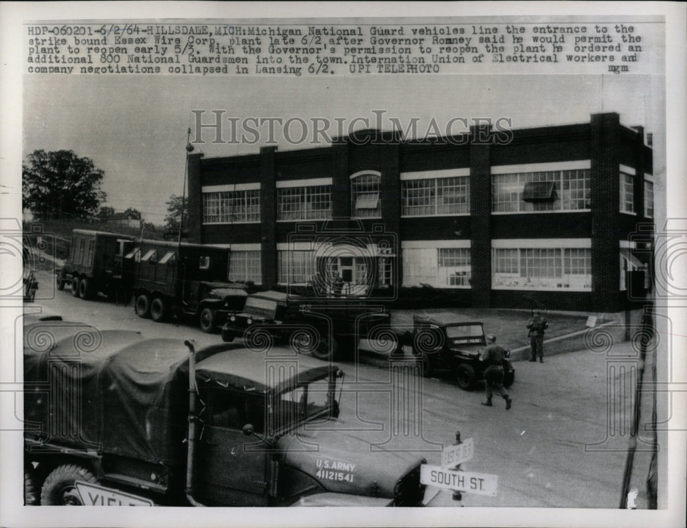 1964 Press Photo Michigan National Guard Vehicles Plant - RRW88407 - Historic Images