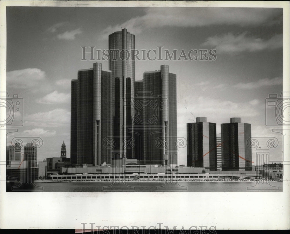 1987 Press Photo Exterior Renaissance Sen Plaza - RRW88781 - Historic Images