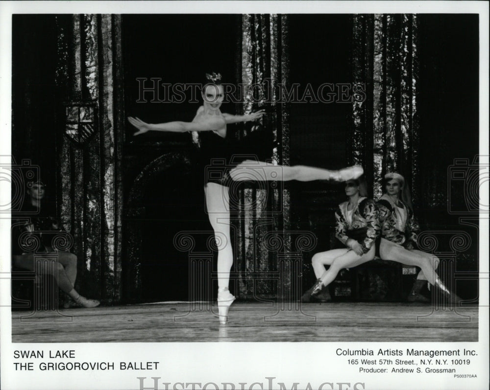 Press Photo Swan Lake Grigorovich Ballet - RRW88849 - Historic Images