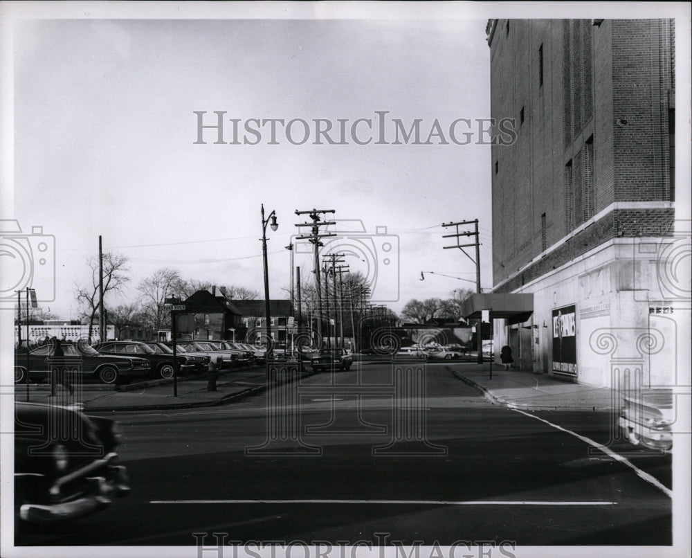 1966 Press Photo Detroit Street Hooker - RRW88895 - Historic Images