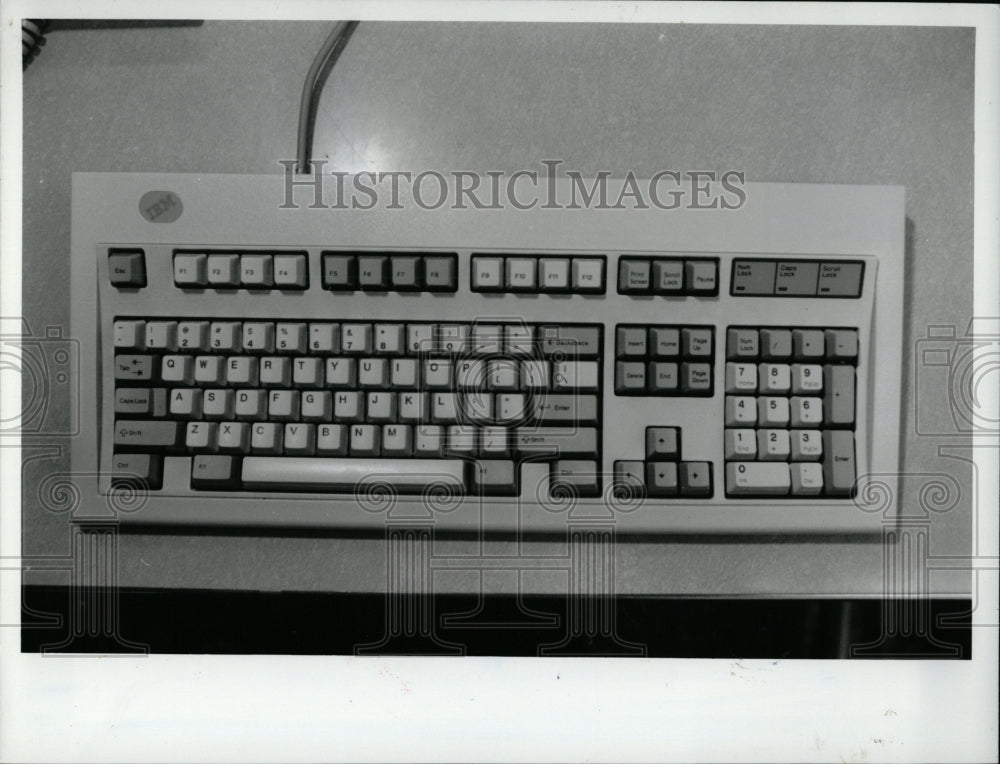 1993 Press Photo Computer Keyboard One Print Program - RRW89401 - Historic Images