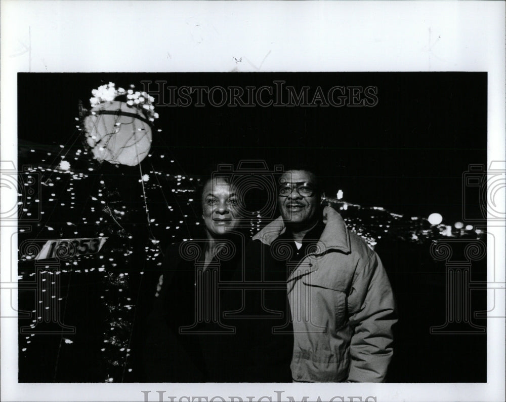 1990 Press Photo Block club president Pauline Shellie - RRW89701 - Historic Images