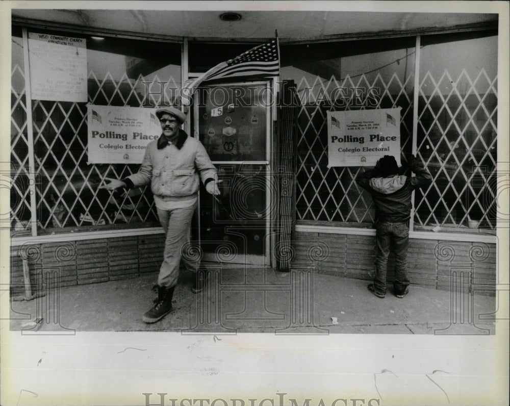 1984 Press Photo Voter Leaving West Side Polling Place - RRW90237 - Historic Images