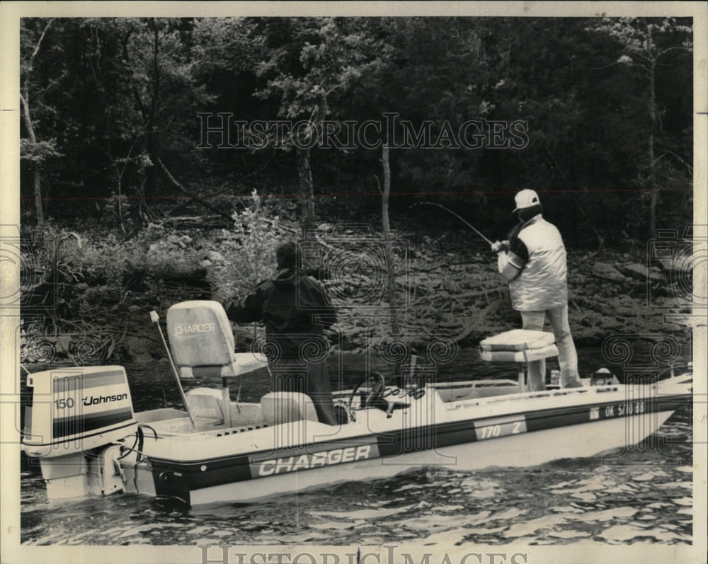 1979 Press Photo FISHERMAN FISH - RRW90367 - Historic Images