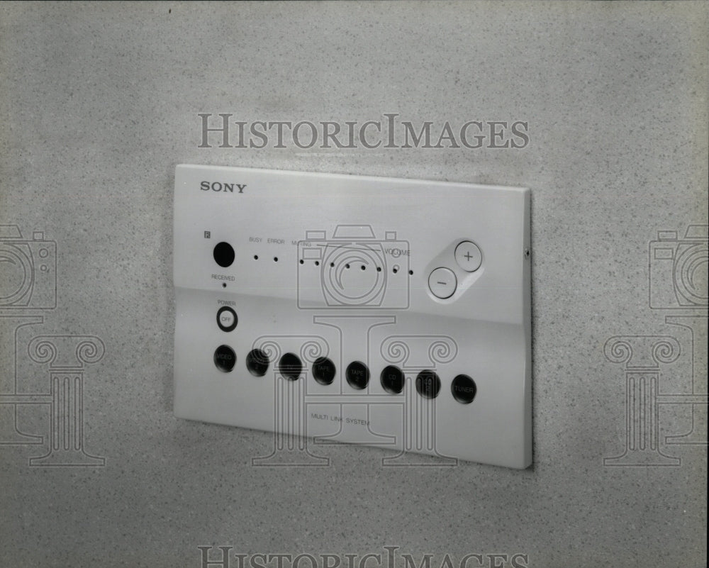 1990 Press Photo Sony DAT tape player. - RRW90457 - Historic Images