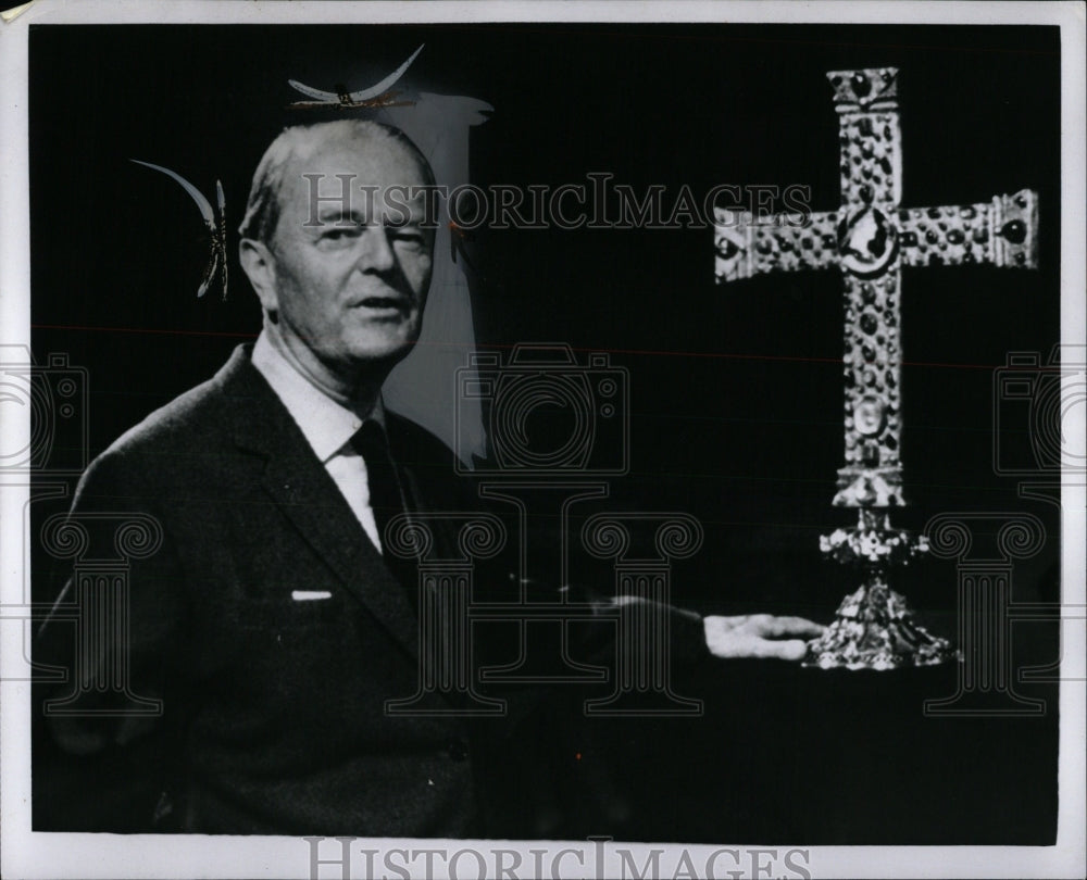 1970 Press Photo Kenneth Clark - RRW90507 - Historic Images