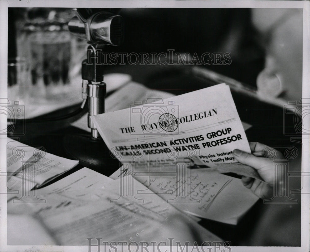 1954 Press Photo Wayne Collegian Communist Inquiry - RRW90645 - Historic Images