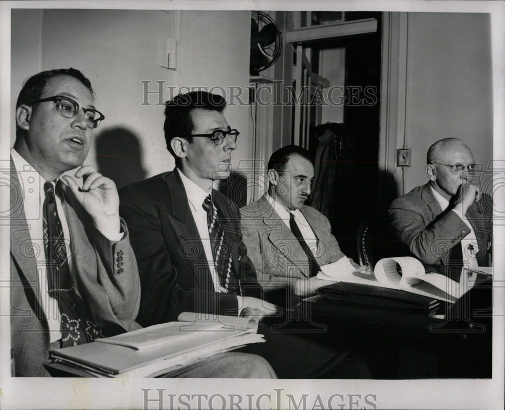 1954 Press Photo School Board Hearing Communism Detroit - RRW90683 - Historic Images