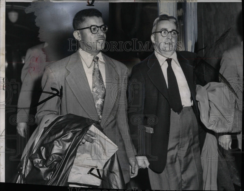 1954 Press Photo Communist inquiry in Michigan - RRW90721 - Historic Images