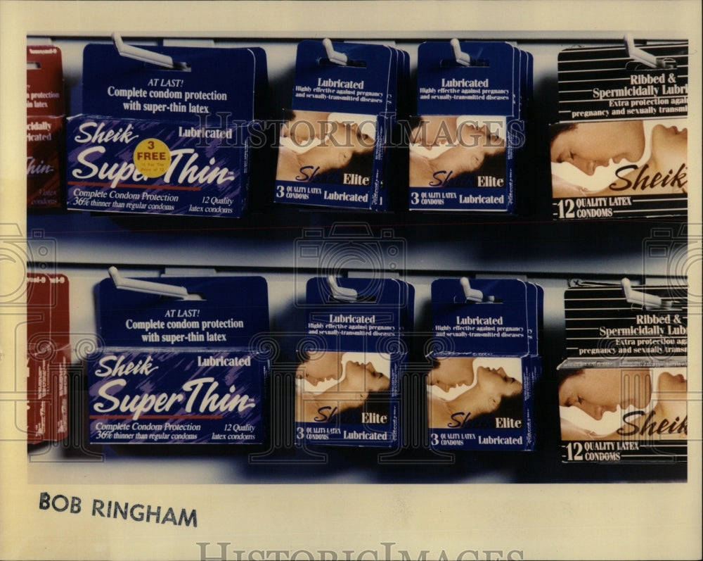 1992 Press Photo Different varieties of condom - RRW90859 - Historic Images