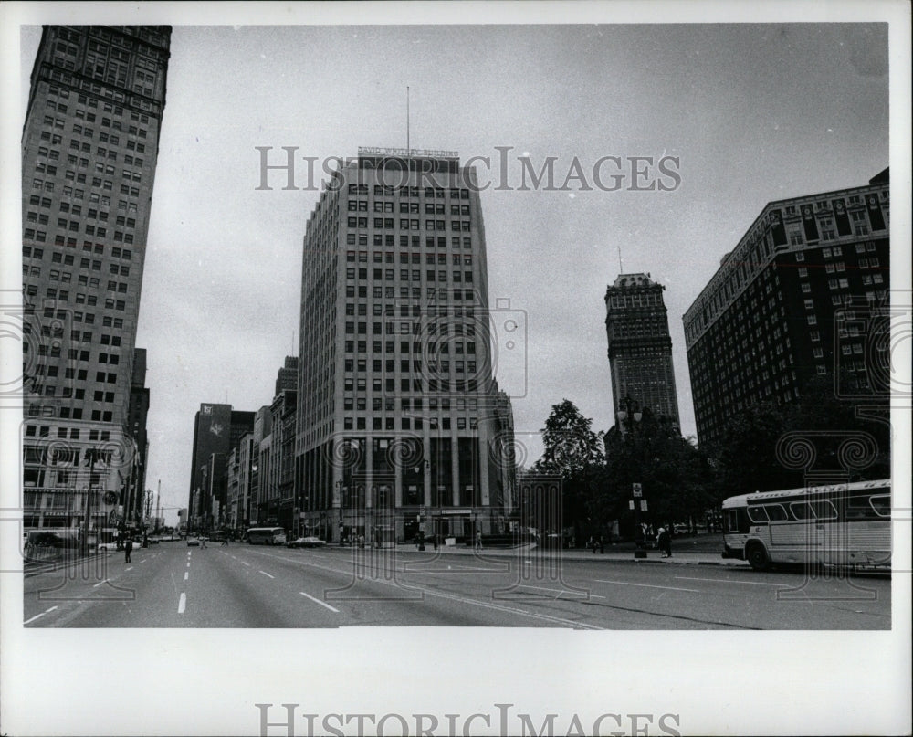 1977 Press Photo Downtown Detroit Michigan finds growth - RRW90985 - Historic Images