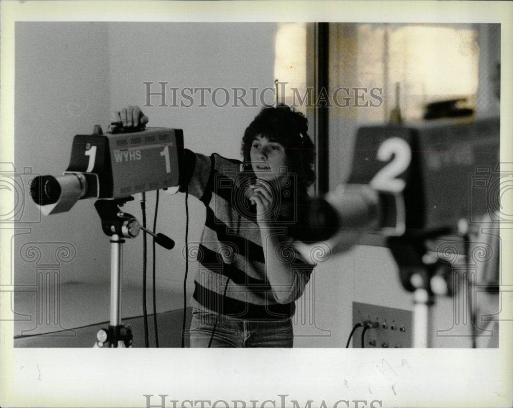 1983 Press Photo York High School Elmhurst Student - RRW91069 - Historic Images