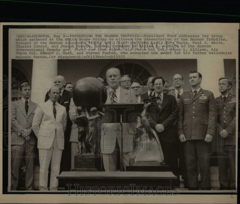 1975 Press Photo President Ford White House Conference - RRW91291 - Historic Images