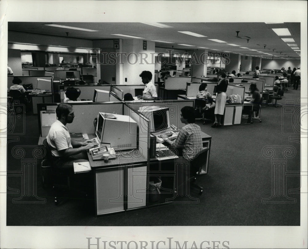 1980 Press Photo TWA Communications Complex Interior - RRW91343 - Historic Images