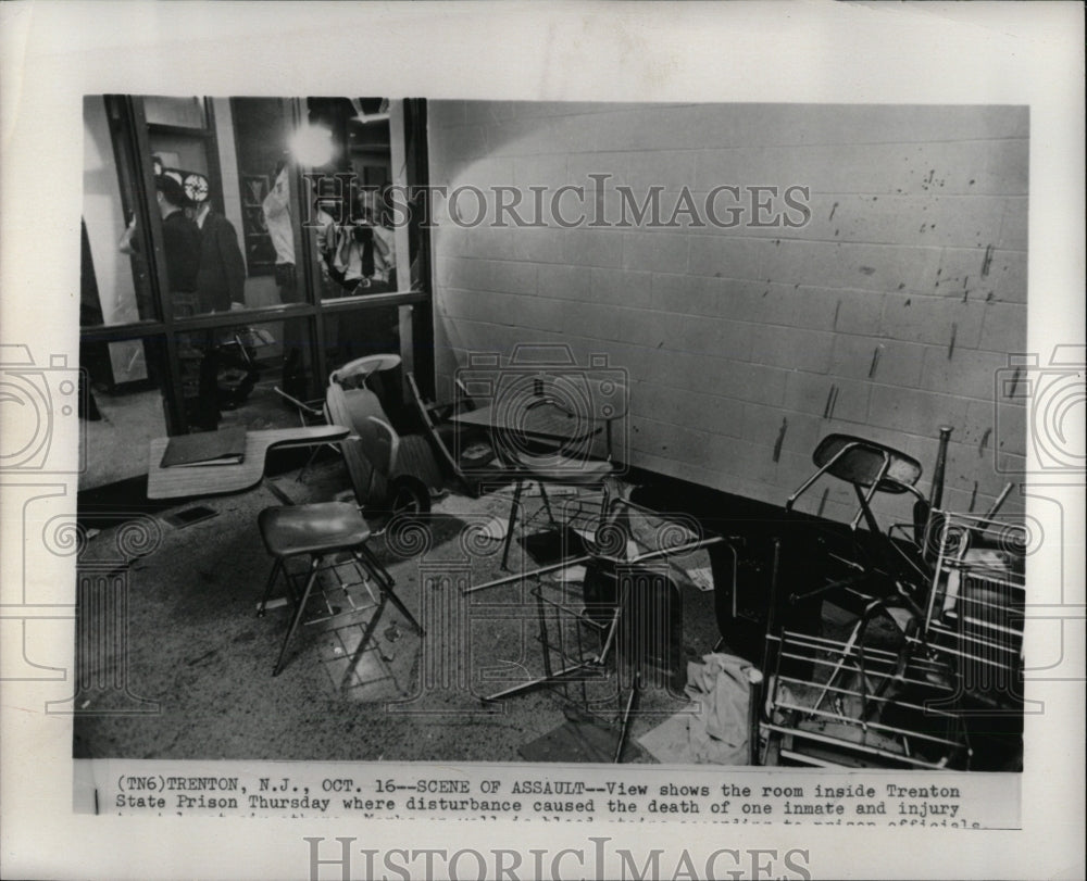 Press Photo Trenton State Prison Disturbances - RRW91381 - Historic Images