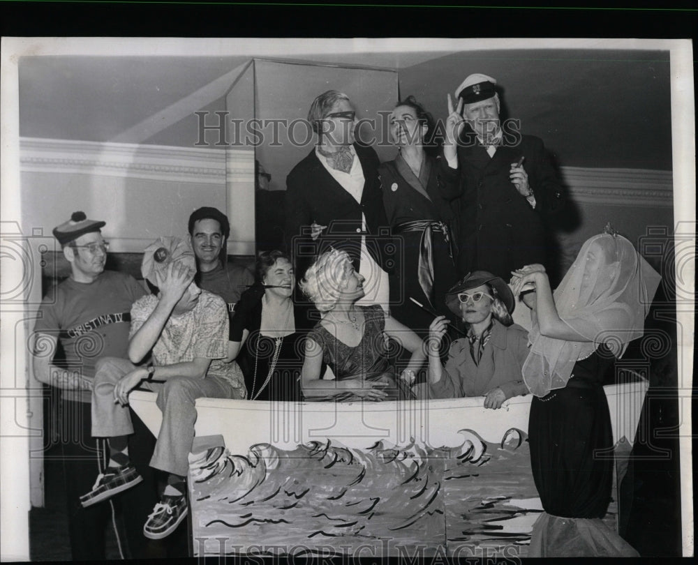 1960 Press Photo Twelfth Night Ball Yacht Costumes - RRW91493 - Historic Images