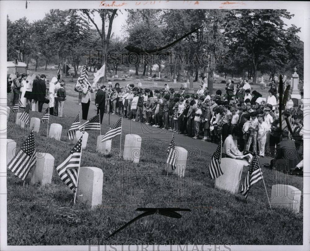 1970 Press Photo Higgins Elem. Students - RRW92603 - Historic Images