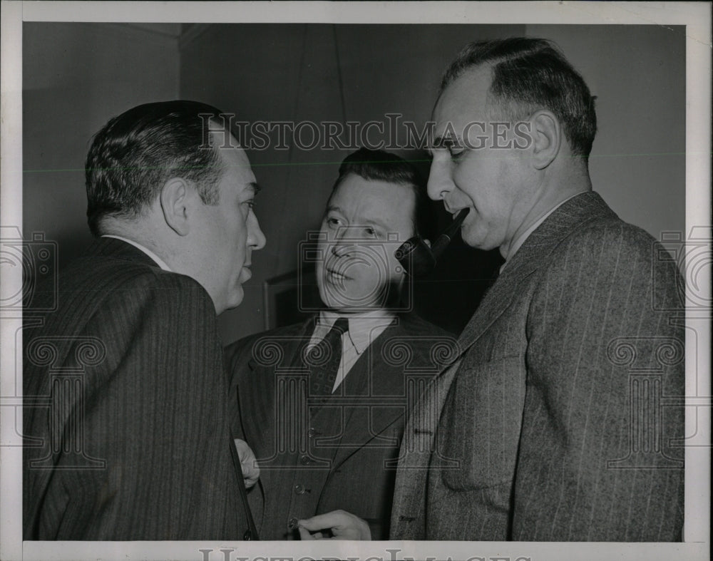 1945 Press Photo Walter Thomas Truman Washington Sugar - RRW92695 - Historic Images