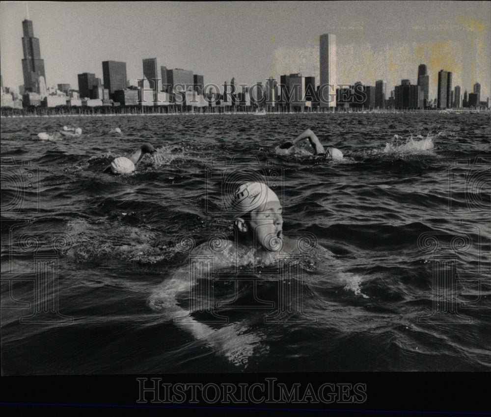 1986 Press Photo Annual Chicago Bud Light Triathlon - RRW92895 - Historic Images