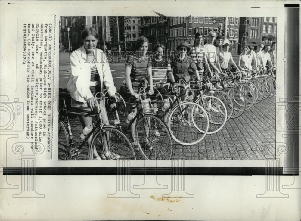 1972 Press Photo Bicycle Michigan High School - RRW92973 - Historic Images