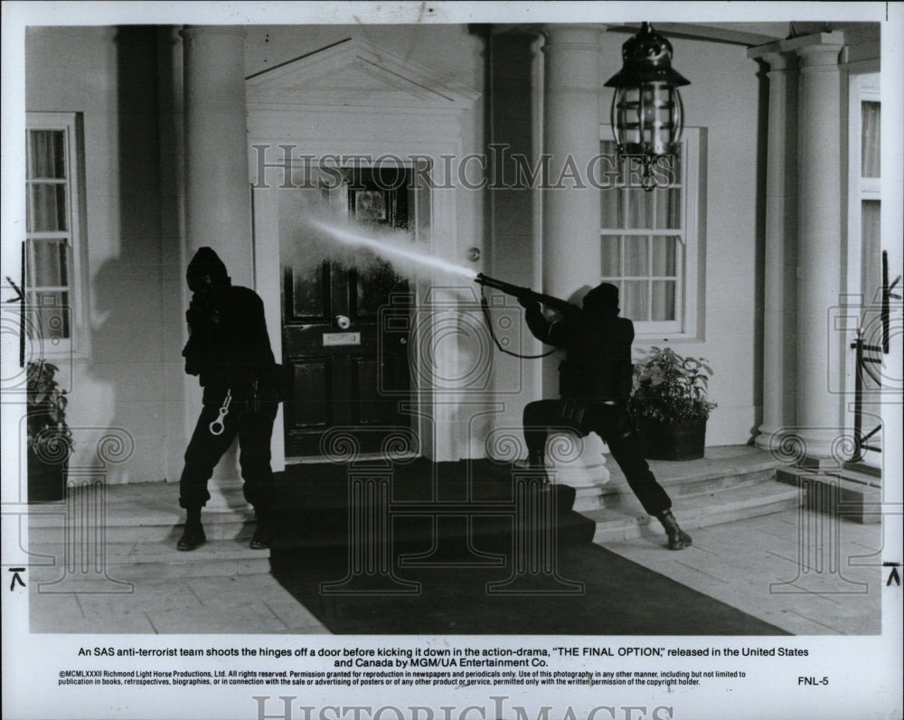 1983 Press Photo The Final Option Movie Scene - RRW93033 - Historic Images