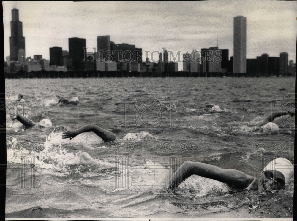 1985 Press Photo Michigan Chicago Bud Light Triathlon - RRW93321 - Historic Images