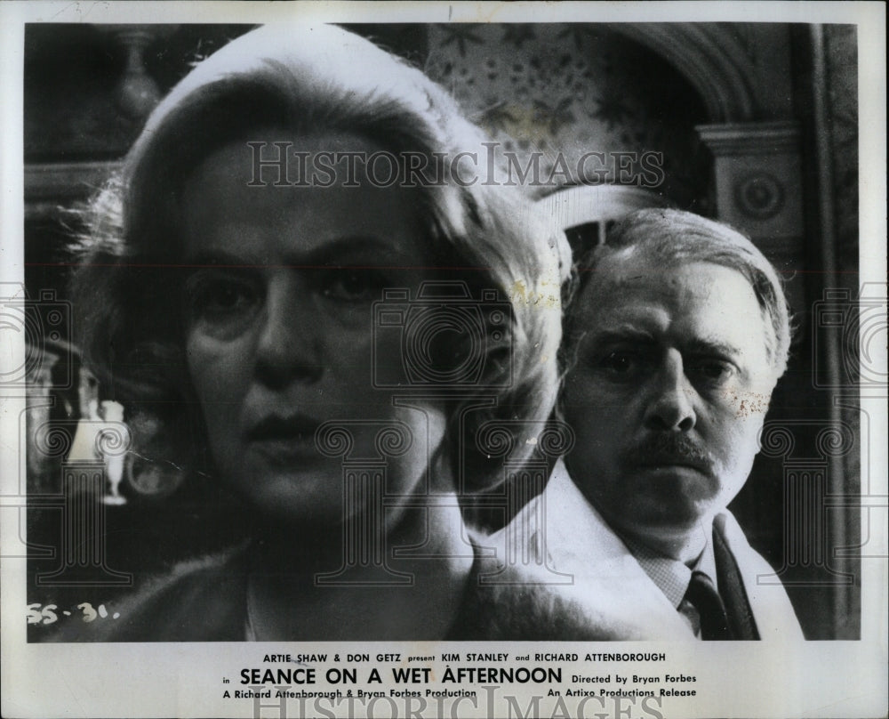 1965 Press Photo Kim Stanley and Attenborough Co-Star - RRW93839 - Historic Images