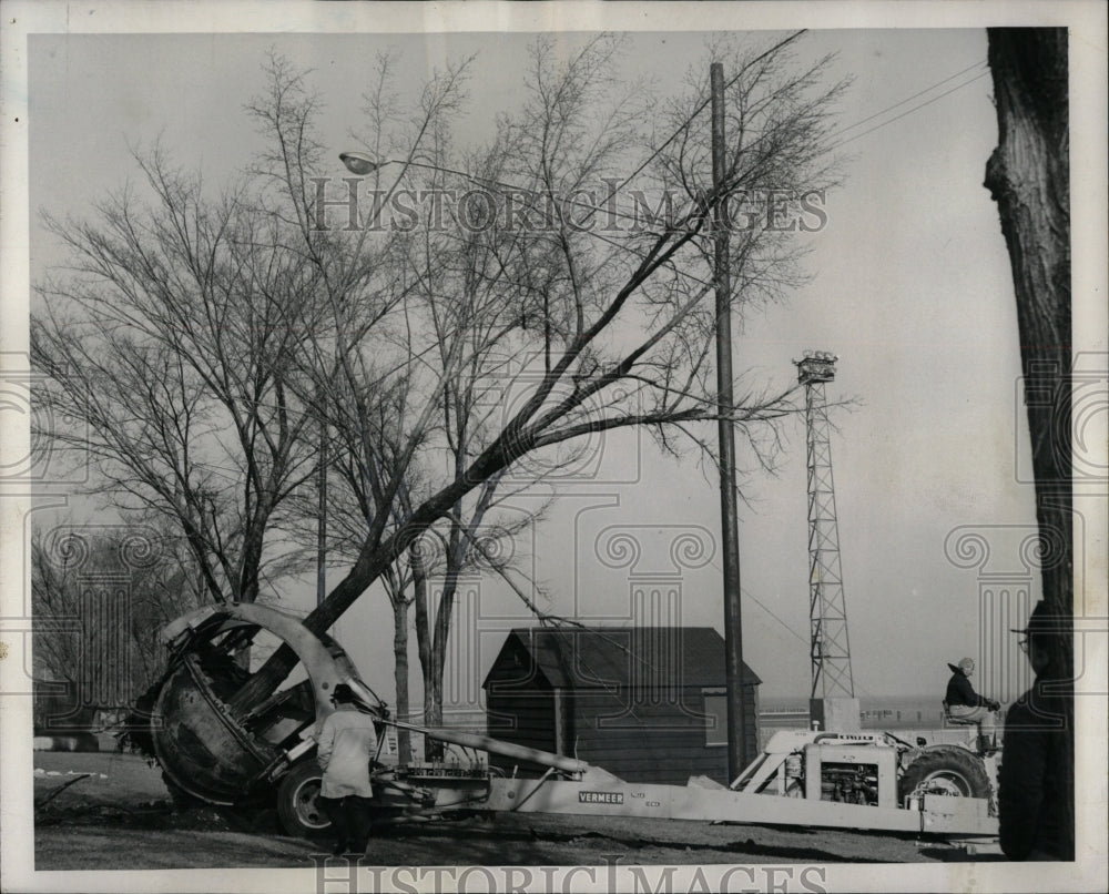 1965 Press Photo Lake Shore Street Improvement Chicago - RRW93879 - Historic Images