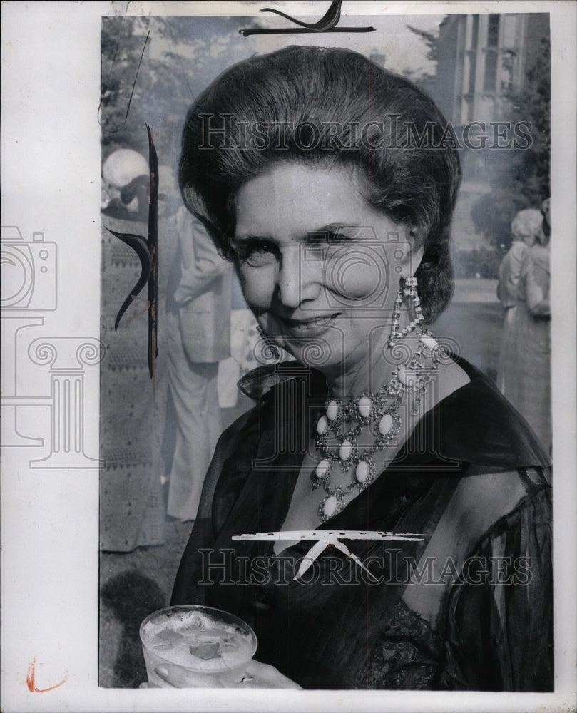 1975 Press Photo Mrs. Henry C. Johnson - RRW94185 - Historic Images