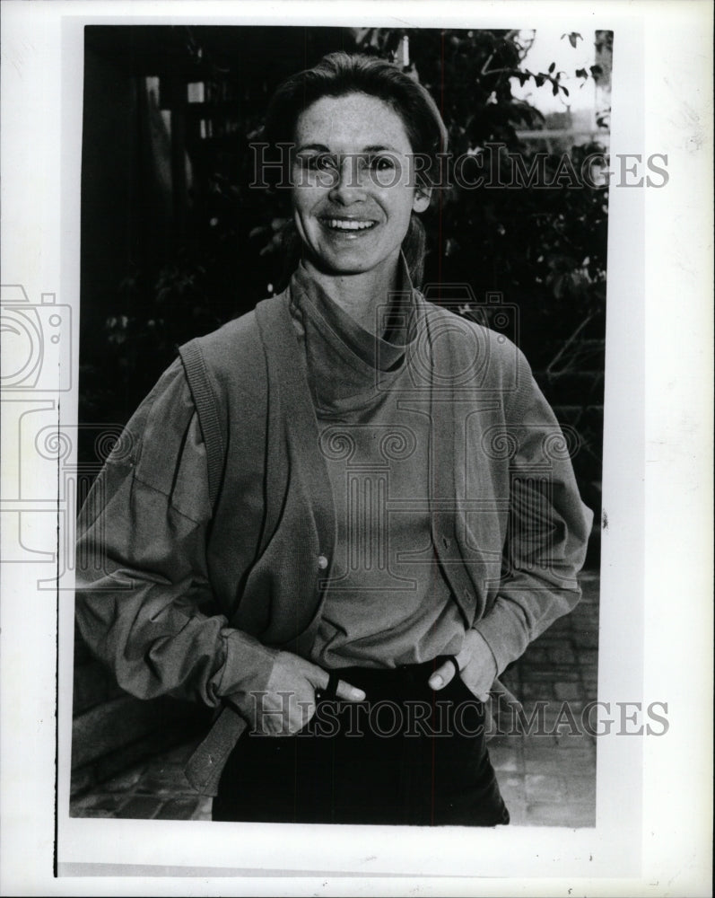 1990 Press Photo Stephanie Zimbalist American artist - RRW94341 - Historic Images