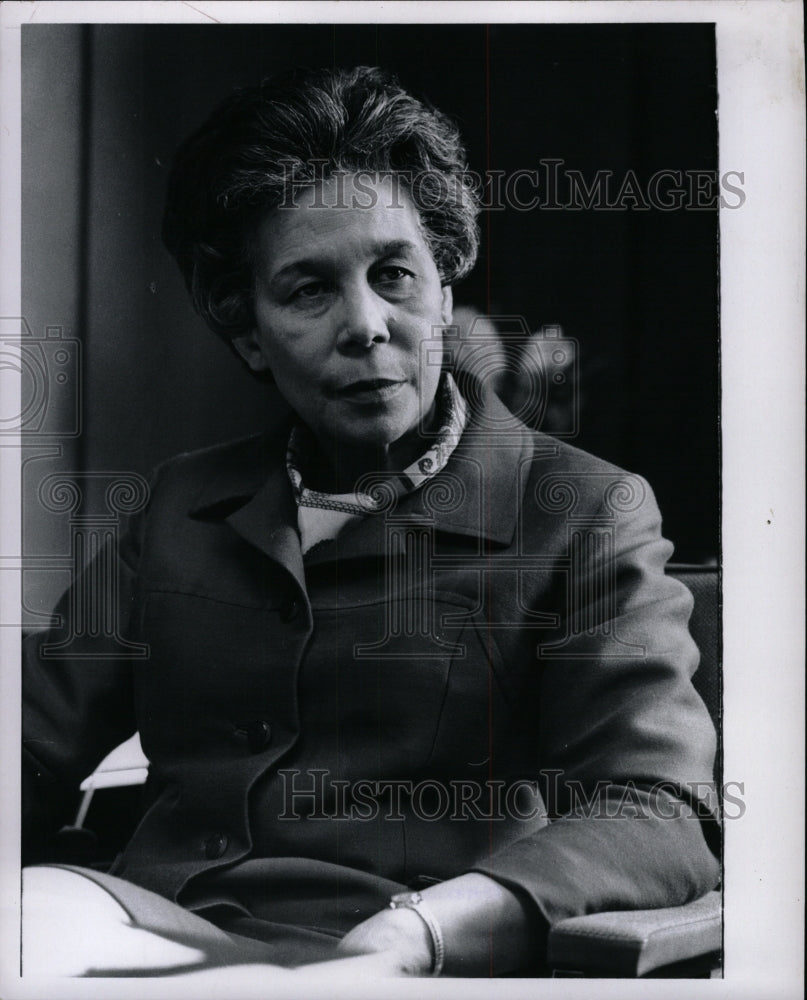 1970 Press Photo Mrs Clara Lones Detroit Public Library - RRW94395 - Historic Images