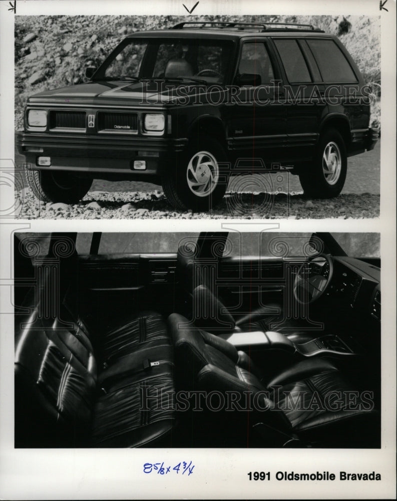 1991 Press Photo Oldsmobile Bravada Model - RRW94459 - Historic Images