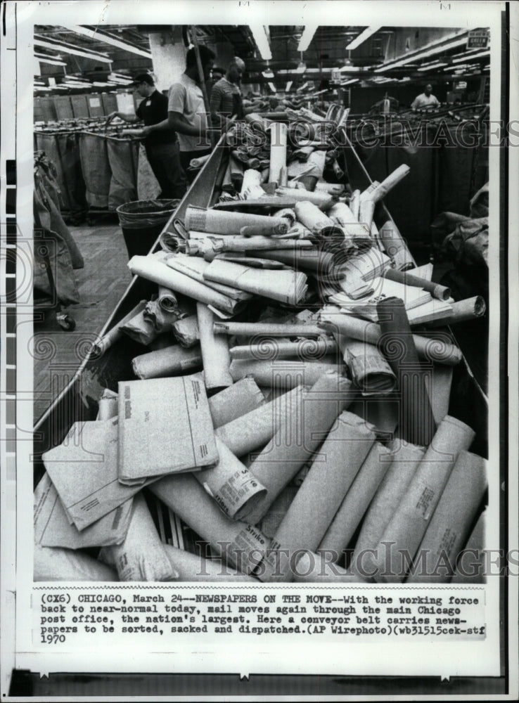 1970 Press Photo Chicago post office working force - RRW94707 - Historic Images