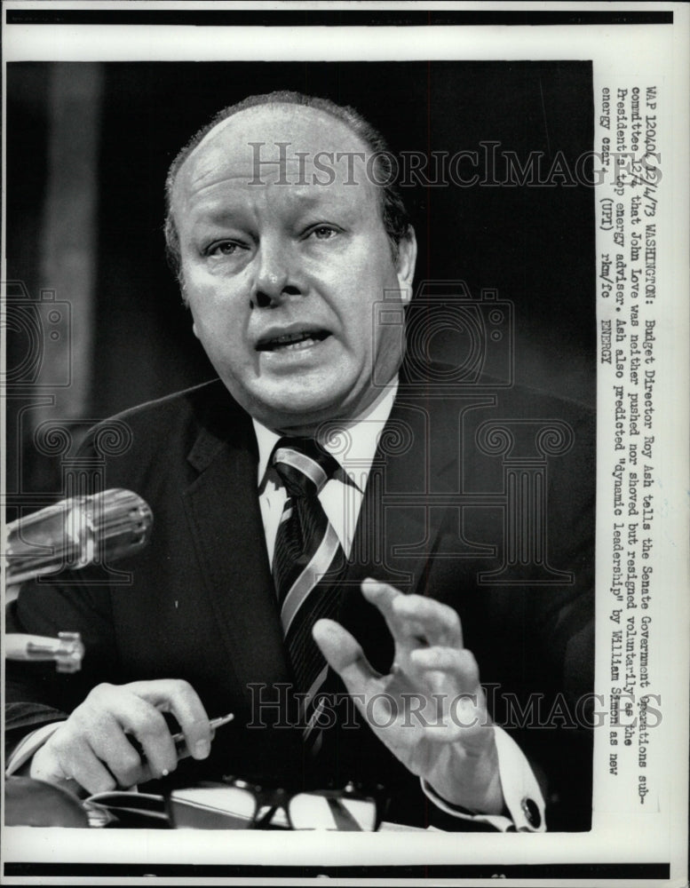 1973 Press Photo Budget Director Roy Ash John Love tell - RRW94987 - Historic Images