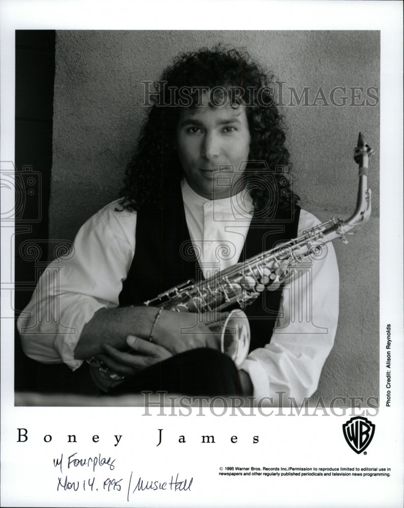 1995 Press Photo Boney James saxophonist Music Hall - RRW95143 - Historic Images