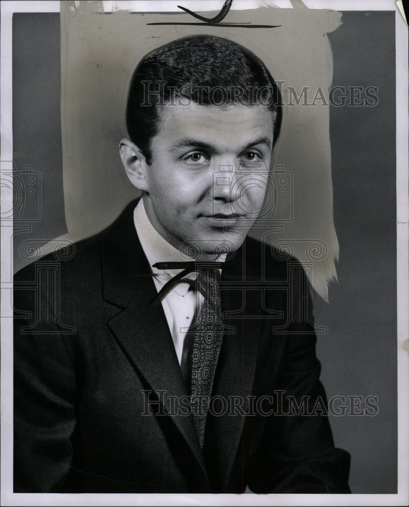 1960 Press Photo Announcer Art James - RRW95145 - Historic Images