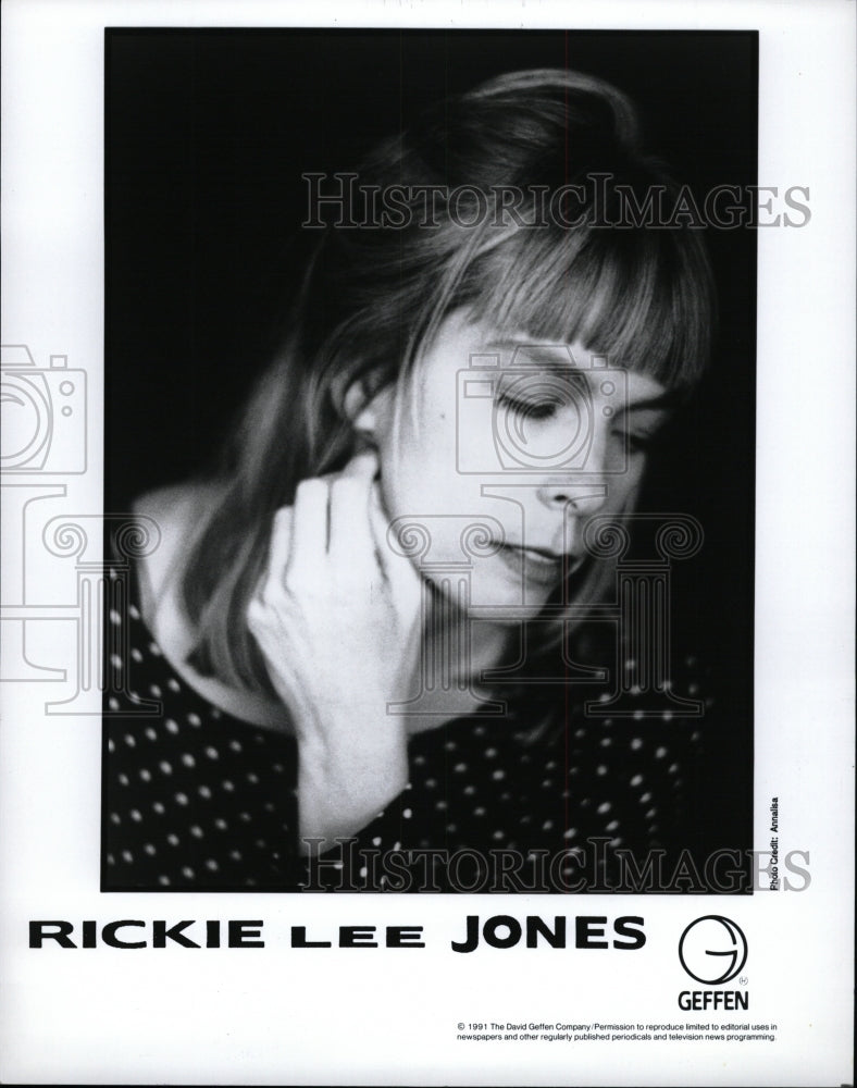 1992 Press Photo Rickie Lee Jones American Songwriter - RRW95241 - Historic Images