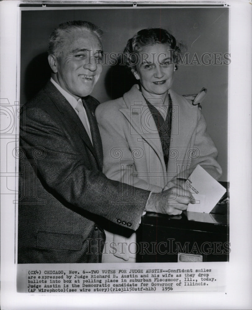 1956 Press Photo Judge Austin Richardson Austin Ballot - RRW95289 - Historic Images