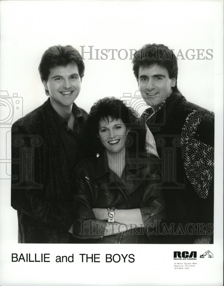 1988 Press Photo Baillie Boys Group Entertainers Snap - RRW95319 - Historic Images