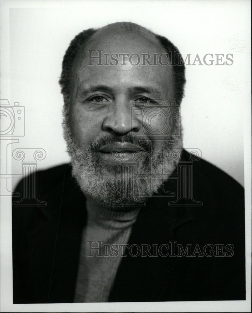 1988 Press Photo Murray Jackson American Poet Professor - RRW95713 - Historic Images