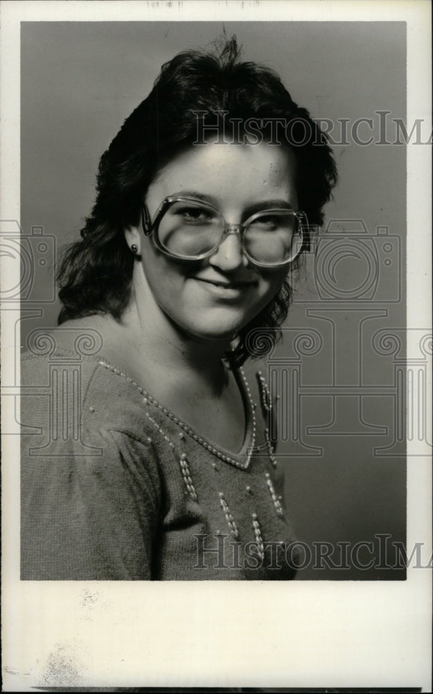 1985 Press Photo Kim McGuckin obichard high volleyball - RRW96283 - Historic Images