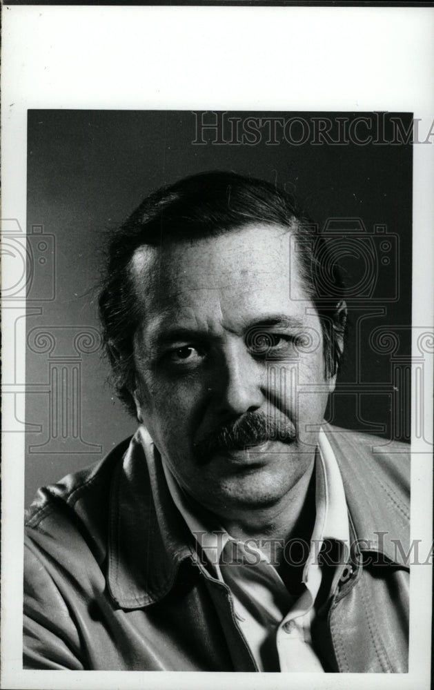 1983 Press Photo William T. Anderson Photographer - RRW96449 - Historic Images