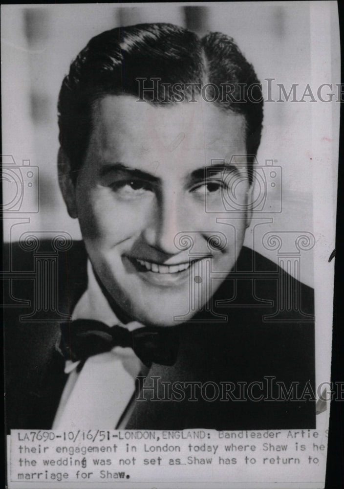 1951 Press Photo Artie Shaw Bandleader Composer - RRW96459 - Historic Images