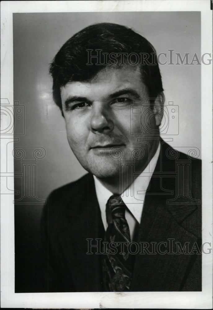 1977 Press Photo JW Sullivan determination business - RRW97513 - Historic Images