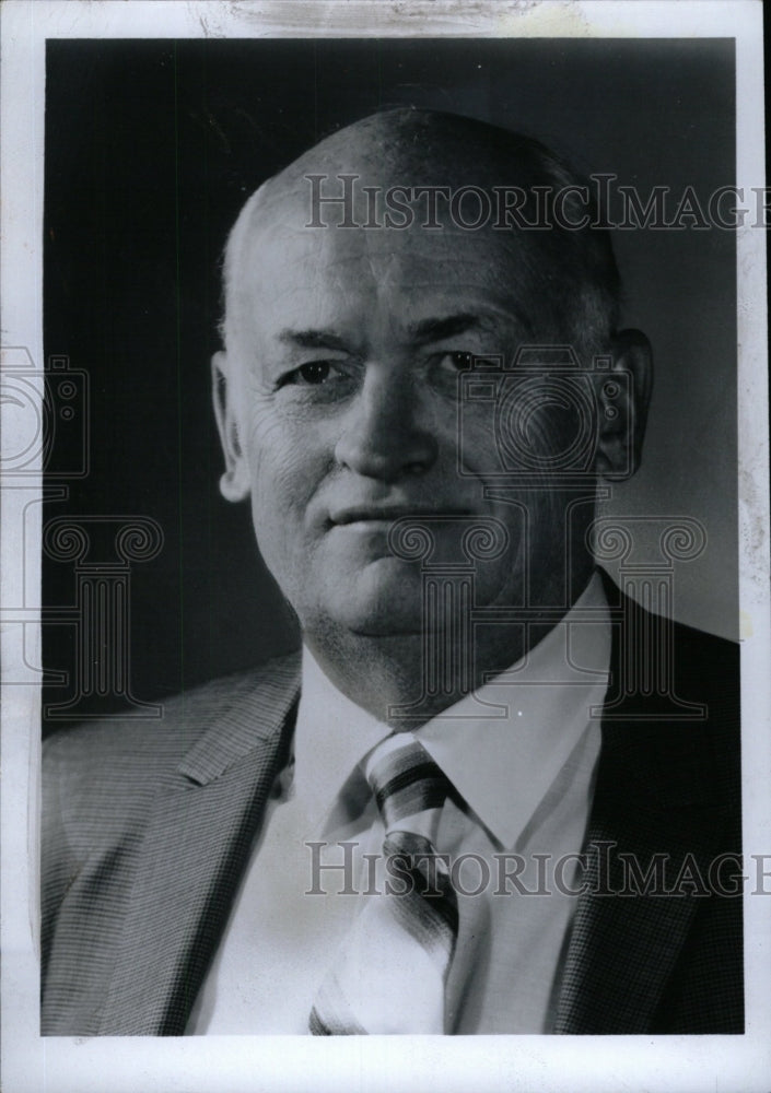 1972 Press Photo Dr. Neil Sullivan educator - RRW97547 - Historic Images