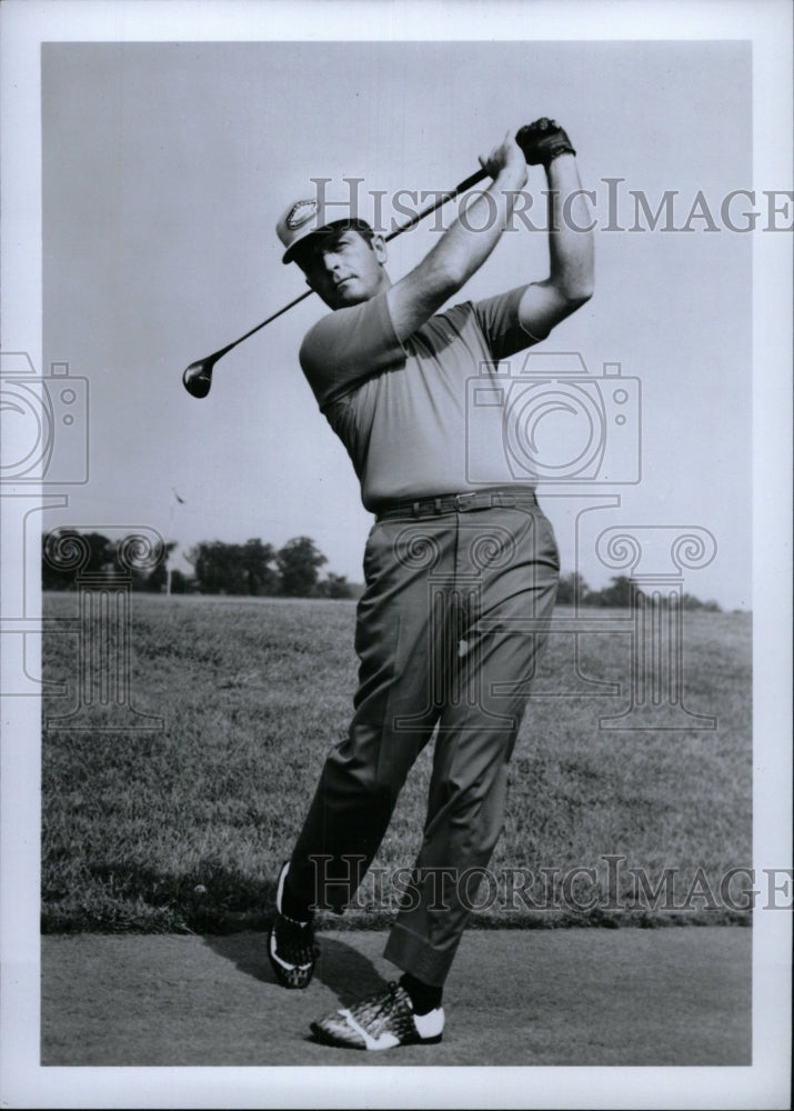 1988 Press Photo Robert Nichols American Golfer Chicago - RRW97631 - Historic Images