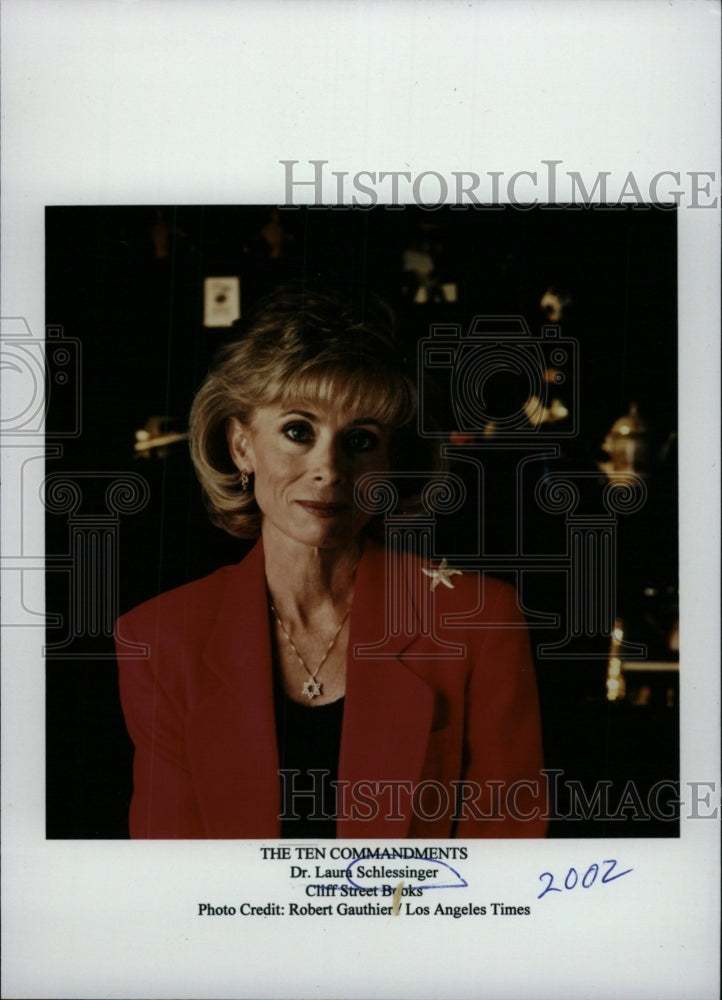 2002 Press Photo DR. LAURA SCHLESSINGER AMERICAN RADIO - RRW97751 - Historic Images